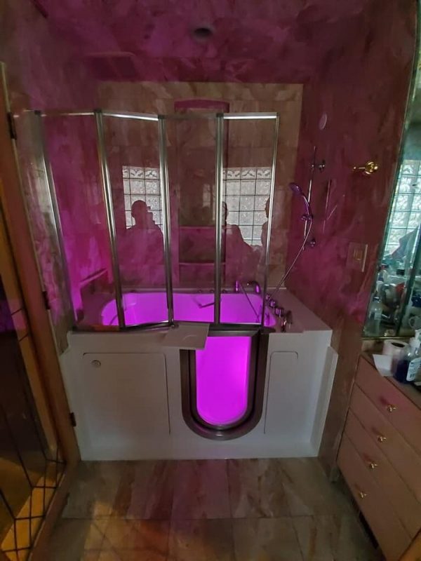 Walk-in bathtub